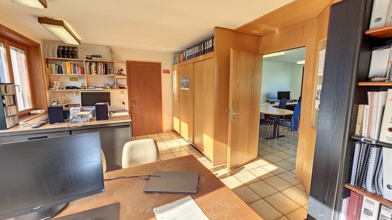 Bureaux / locaux commerciaux modulables de 68 m² à Domdidier / FR (7)