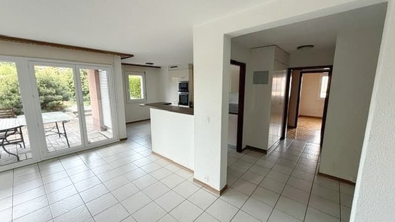 Appartement 5.5 pces (123 m2) avec terrasse de 100 m2 à Savigny / VD (3)