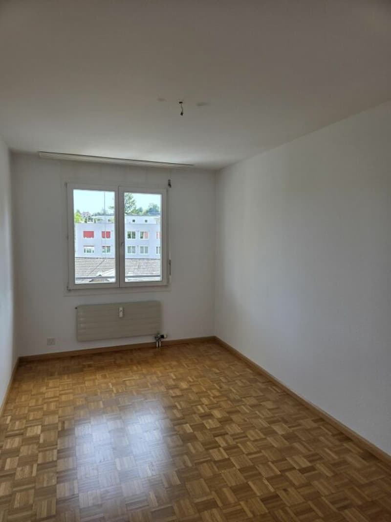 Helle Wohnung an zentraler Lage (8)