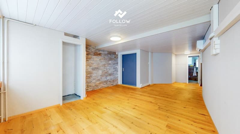 Vielseitig nutzbare Gewerbefläche im Zentrum von Lengnau - mit flexiblem Raumkonzept (19)