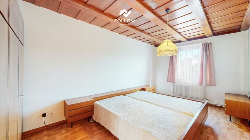 Casa unifamiliare o multifamiliare polivalente con riserva di terreno edificabile (9)