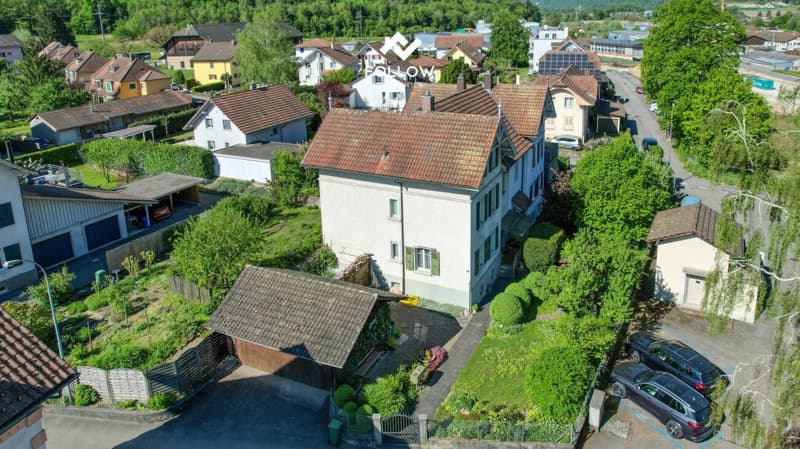 Generationenhaus oder Anlageobjekt: Charme und viel Platz für Ihre Visionen (16)