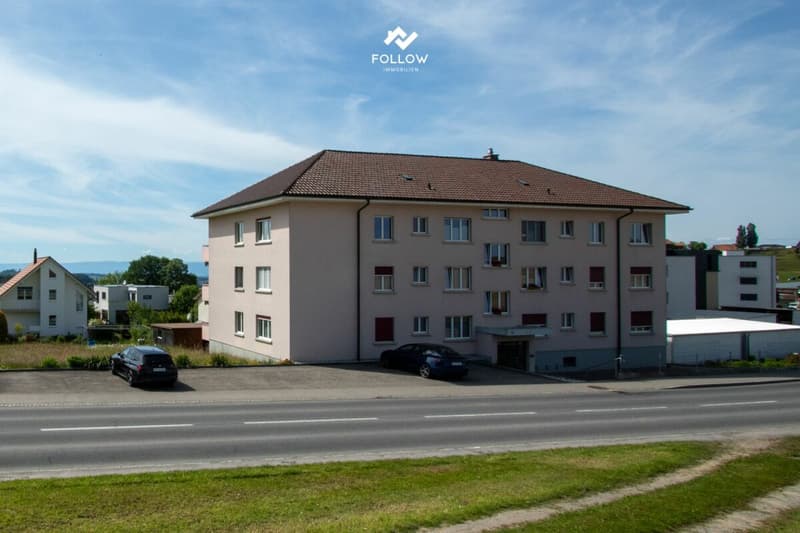 Immeuble locatif avec potentiel de développement et parcelle constructible supplémentaire à Heitenried (2)