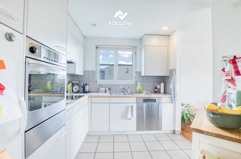 Gemütlichkeit, Platz und ruhige Lage: Helle Wohnung mit Balkon und Lift (4)