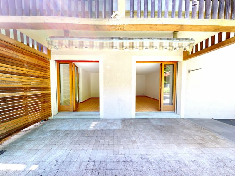 Gepflegte und gemütliche 2,5 Zimmer Eigentumswohnung mit Terrasse (11)