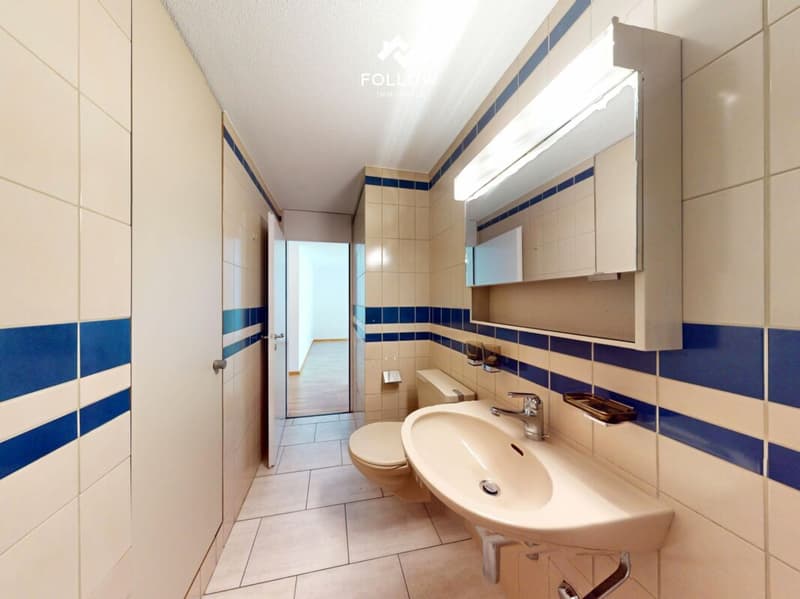 Gepflegte und gemütliche 2,5 Zimmer Eigentumswohnung mit Terrasse (8)