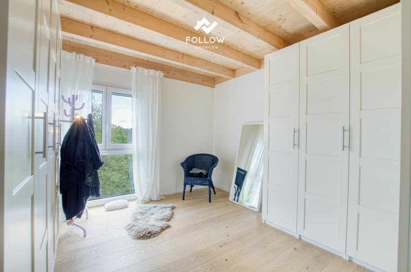 Hochwertige Wohnkultur auf zwei Etagen: Ihr neues Zuhause am Eichibach (10)