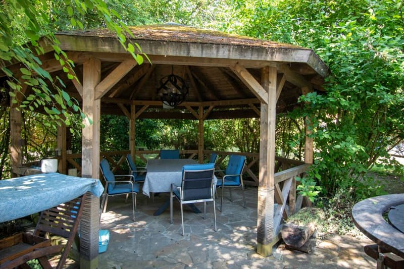 Charmante maison avec terrain à bâtir (6)