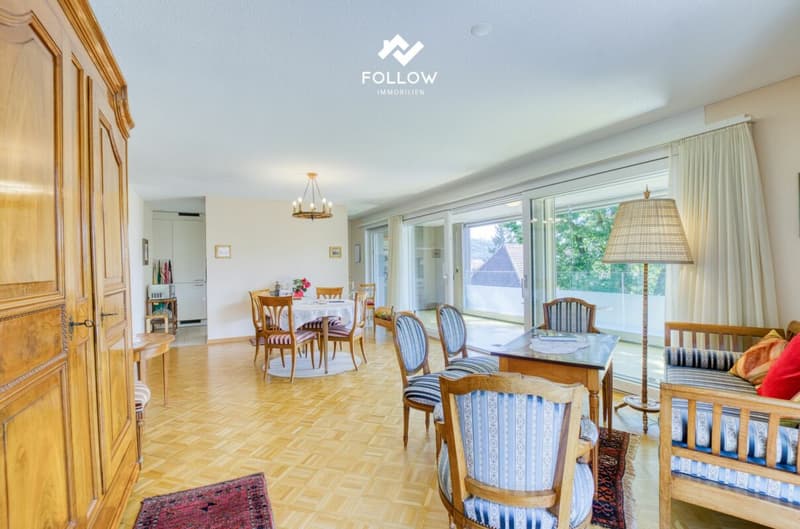 Lichtdurchfluteter Wohntraum: Elegante 4.5-Zimmer-Wohnung an bester Lage in Brügg (5)