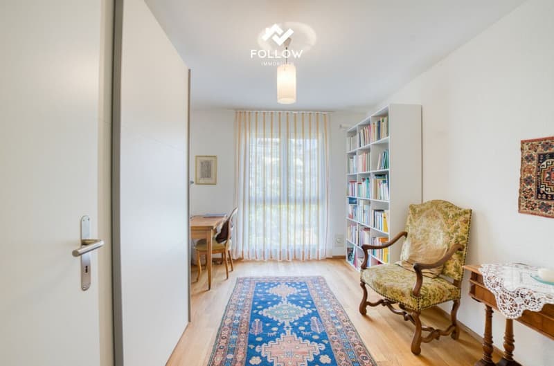 Idylle trifft auf Eleganz: Grosszügige 4.5-Zimmer-Wohnung an schöner Grünlage (15)