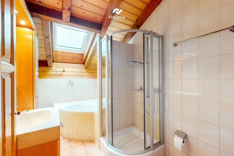 4.5-Zimmer-Dachwohnung mit Balkon und Galerie (10)