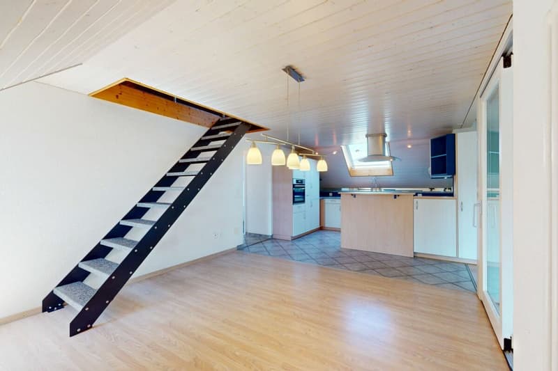 aussergewöhnliche 3,5-Zimmer-Wohnung mit viel Charme und 2 Terrassen (4)