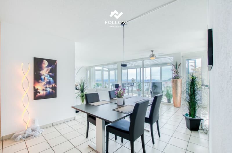 Panoramablick über den Bielersee: Modernisierte Attika-Traumwohnung in Twann (7)