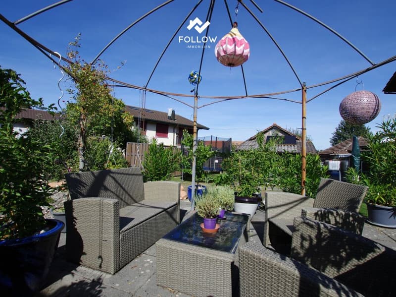 Familienfreundliches Wohnhaus mit 2 Wohnungen, grossem Garten, viel Platz und Ausbaupotential (8)
