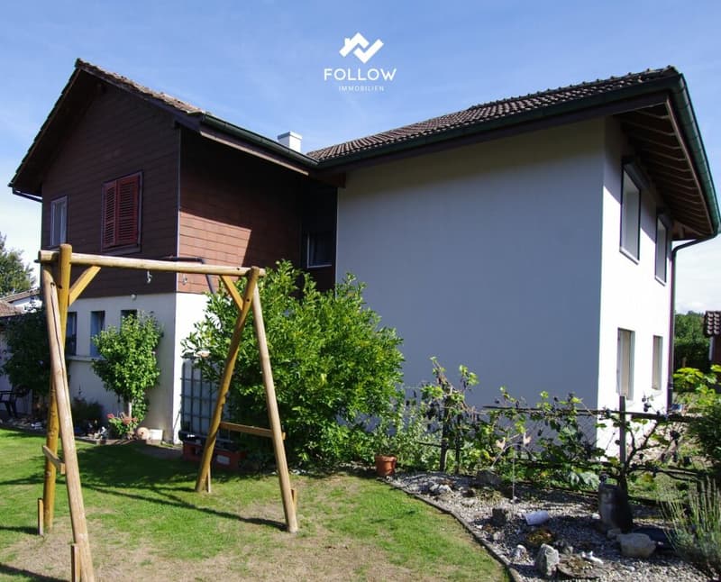Familienfreundliches Wohnhaus mit 2 Wohnungen, grossem Garten, viel Platz und Ausbaupotential (10)