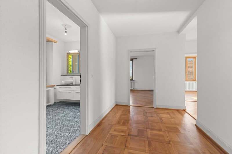 Mehrgeschossige Dachwohnung mit Balkon und fantastischer Aussicht! (9)