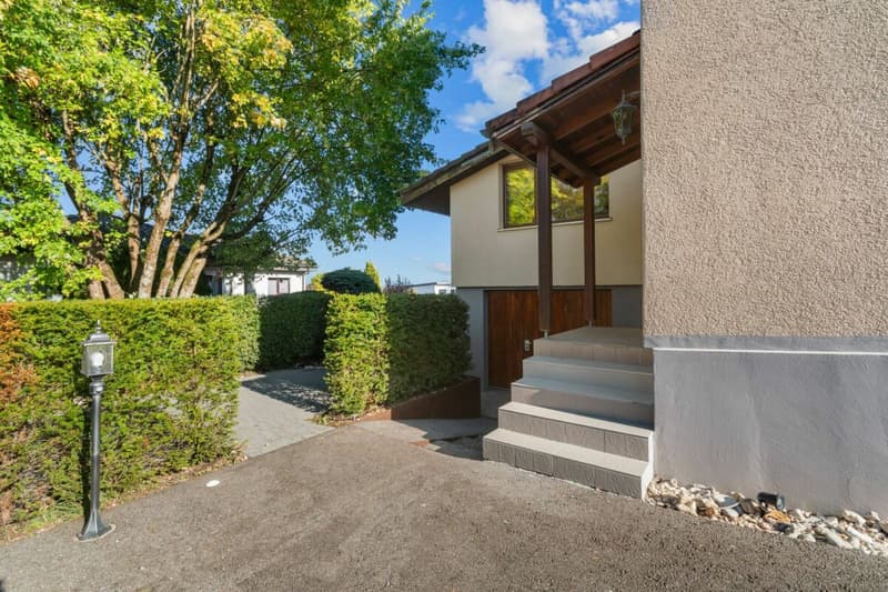 Maisonettewohnung mit Cheminée, Gartensitzplatz und 2 Aussenparkplätzen! (16)