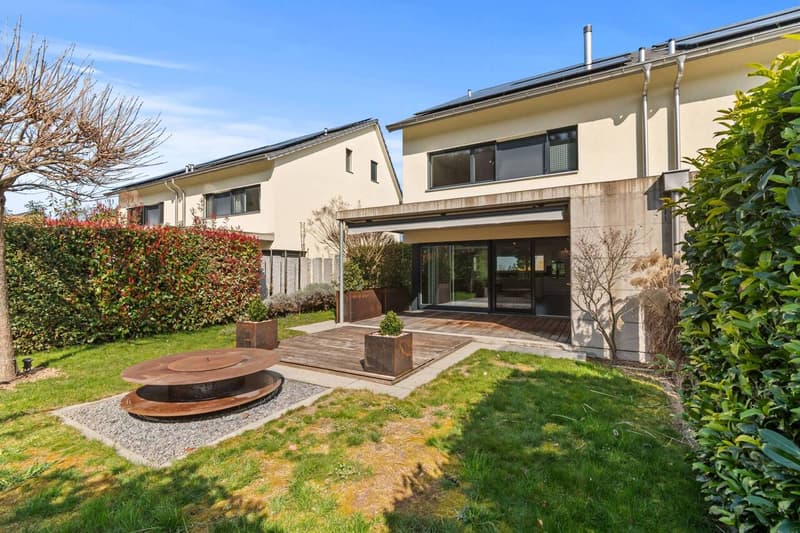 Doppeleinfamilienhaus an familienfreundlicher & ruhiger Lage! (1)