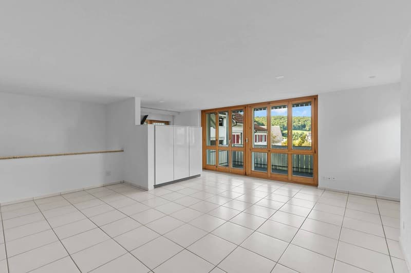 Lichtdurchflutete Maisonettewohnung an idyllischer Lage mit Balkon! (4)