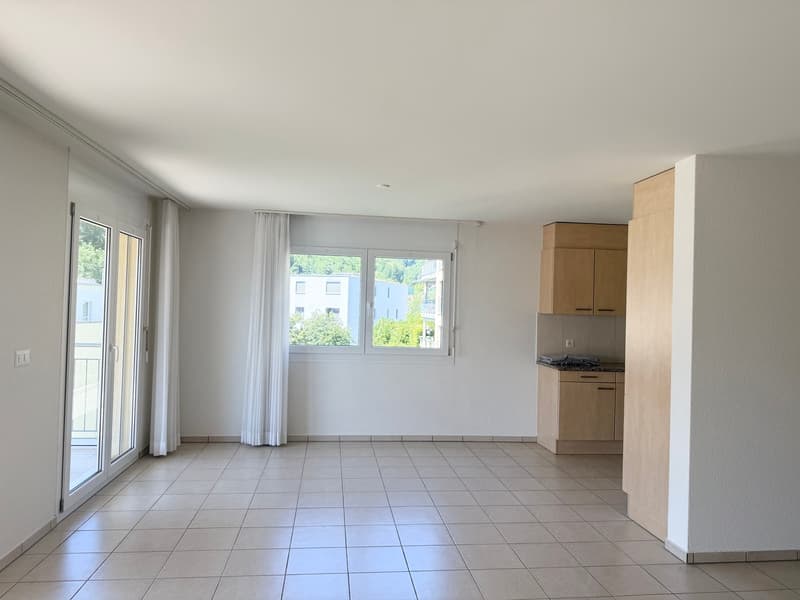 4.5-ZIMMERWOHNUNG MIT GROSSZÜGIGEM BALKON UND VIELSEITIGEN NEBENRÄUMEN (5)