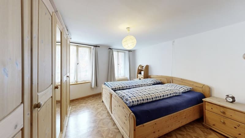 Charmante 4.5-Zimmer-Duplexwohnung mit Terrasse (5)