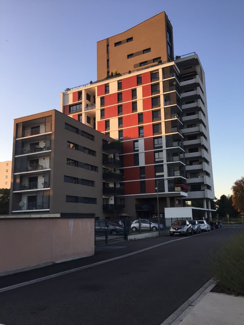 Exklusive Wohnung - Dreiländereck/ Rheinhafen Basel / Weil,D / Hunigue (1)