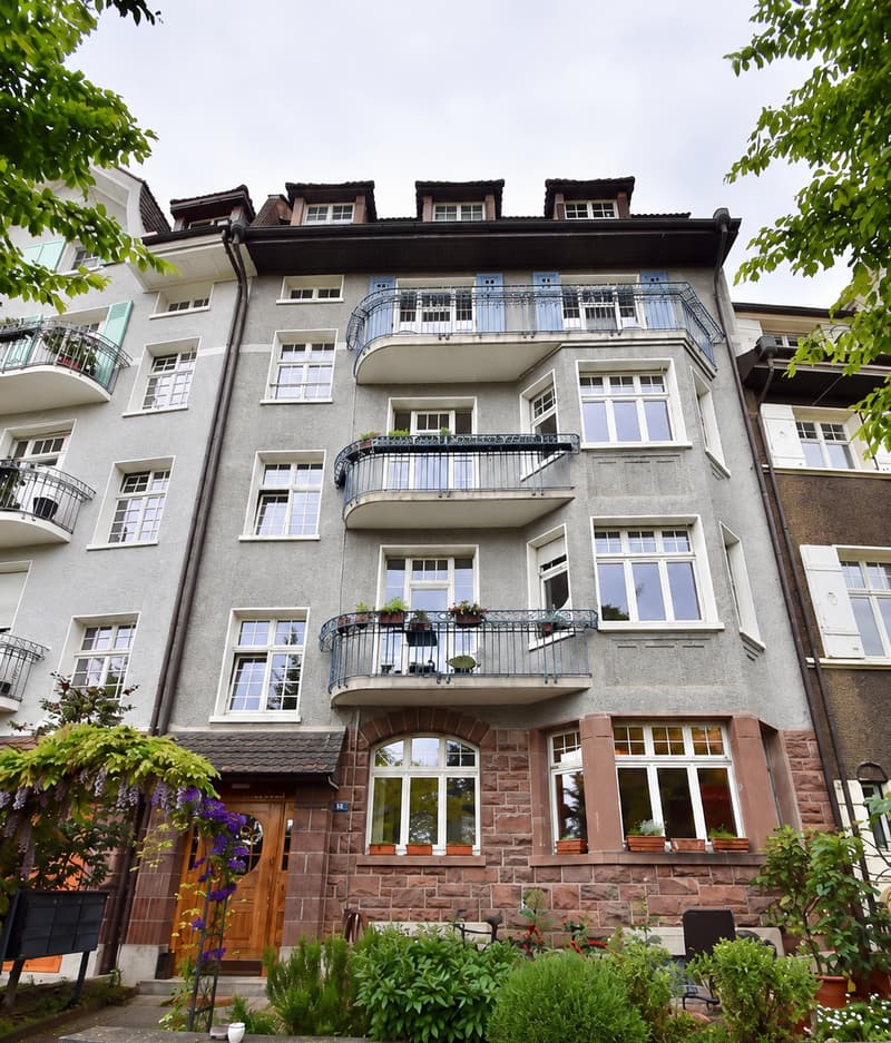 Schöner Altbau an bester Lage! (6)
