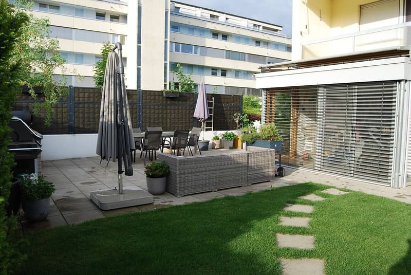 Renoviertes Reiheneckhaus mit tollem Garten! (1)