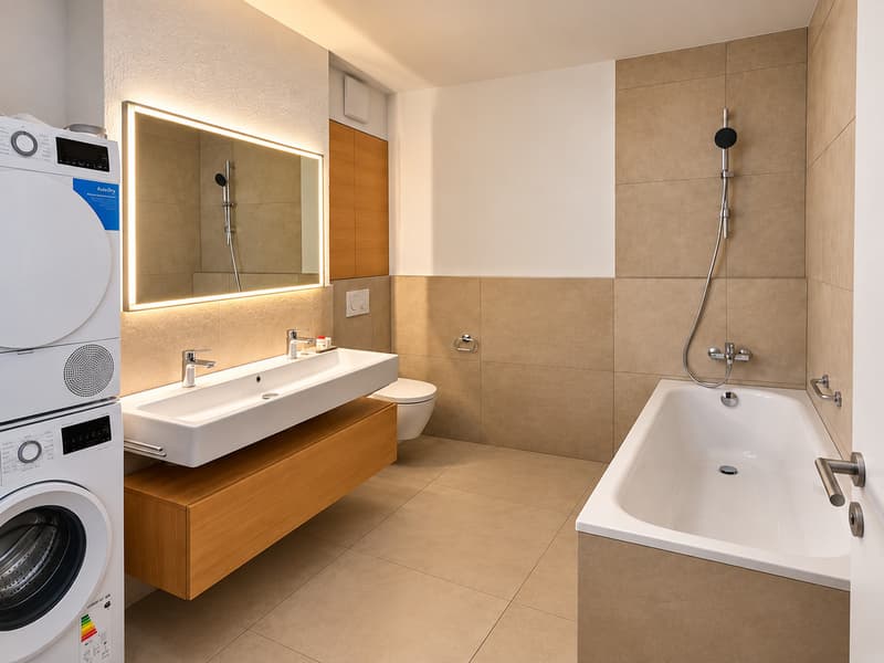 Frisch renoviert - neuwertige 4.5-Zimmer Erdgeschosswohnung in Horgen! (5)