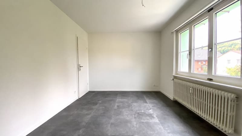 Moderne 3.5-Zimmer-Wohnung mit grosszügigem Balkon (1)