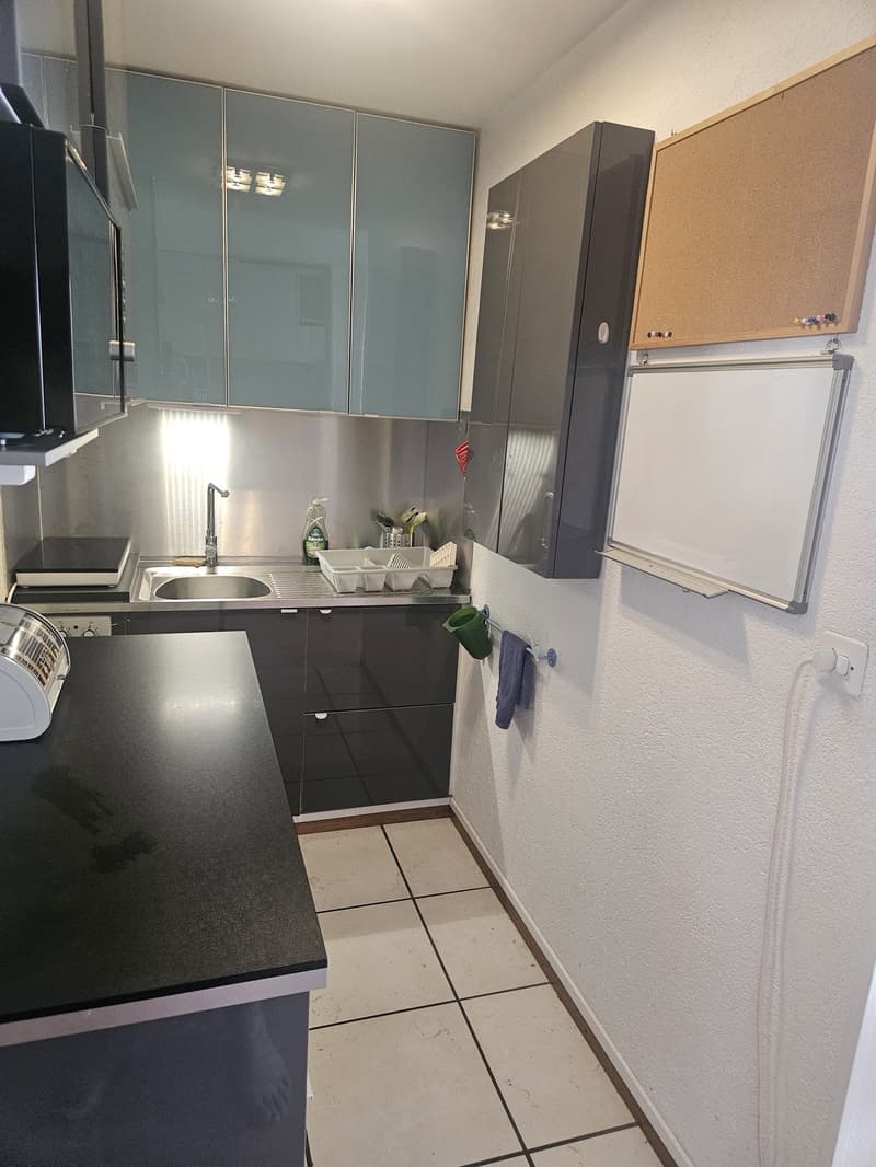 STUDIO - 1 pièce meublé situé au 3 étage (8)