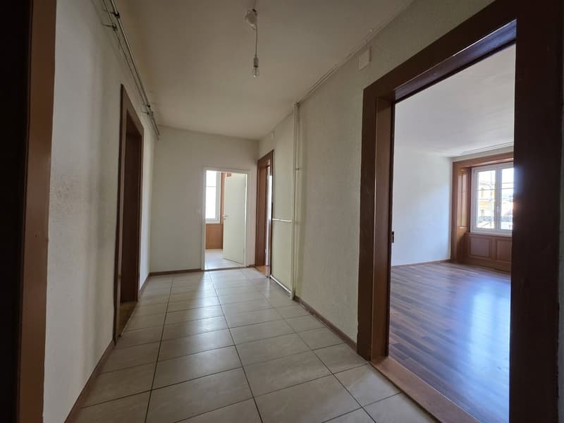 Hall.jpg