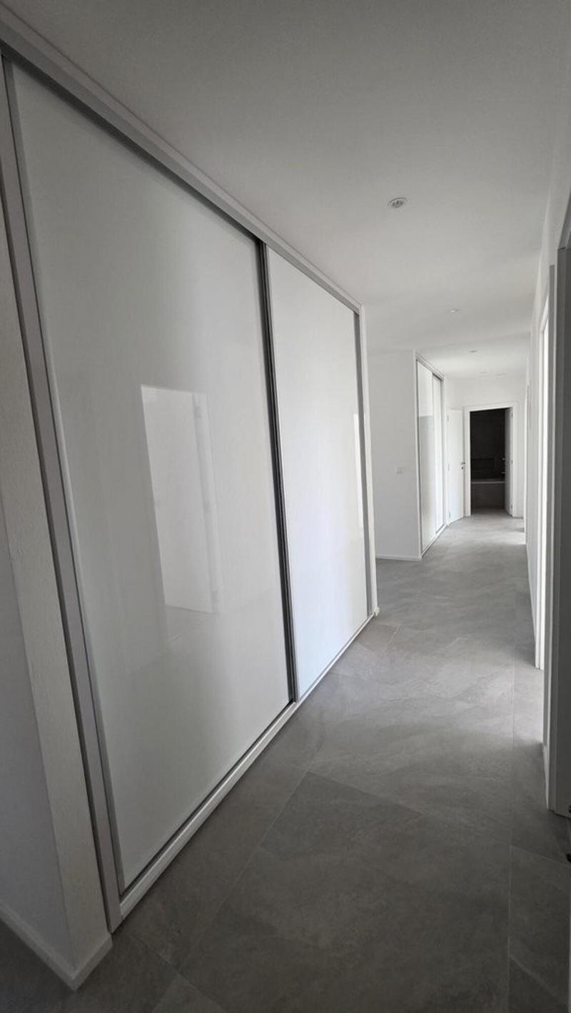 Hall.jpg