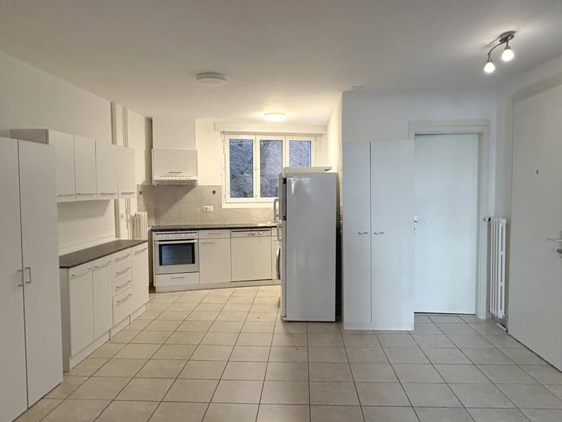 Spacieux 3.5 pièces au cour de Montreux (4)