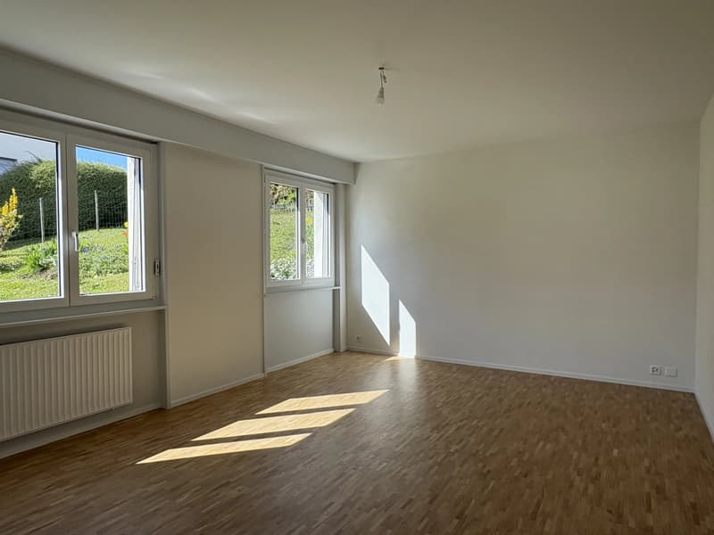 Spacieux appartement de 4,5 pièces d'env. 145 m2 avec vue sur le lac et les montagnes (7)