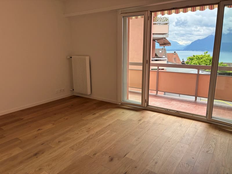Bel appartement entièrement rénové avec vue sur le lac et les montagnes situé au coeur de Chexbres (2)