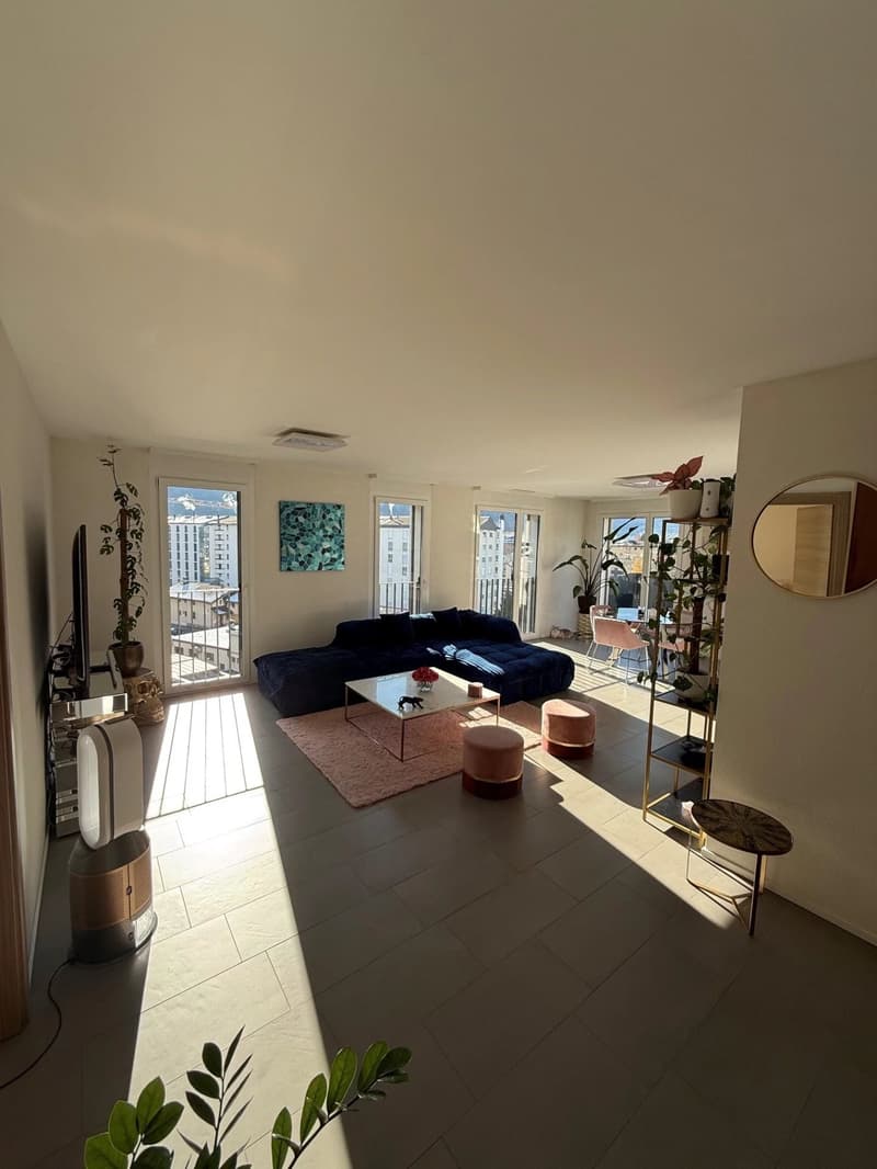 Bel appartement de 4.5 pièces dans immeuble récent, proche gare de Martigny (1)