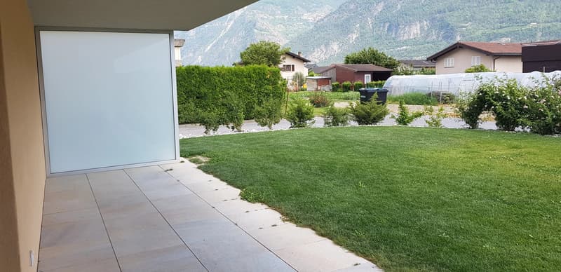 Charmant studio au rez-de-chaussée avec terrasse (4)