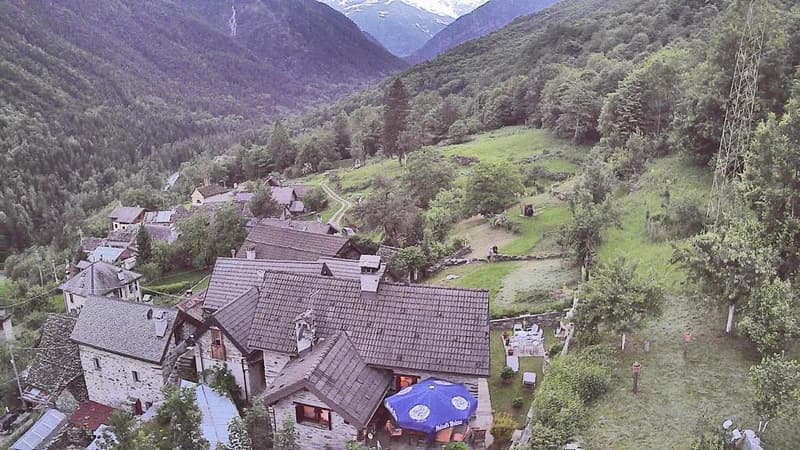 Ancien rustico entièrement rénové à vendre à Canfinello (Italie) (8)