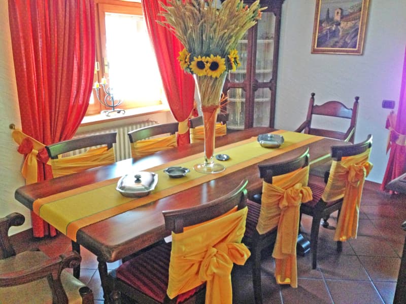 Ancien rustico entièrement rénové à vendre à Canfinello (Italie) (5)