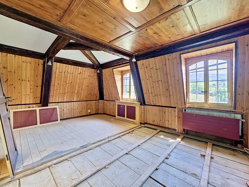 Maison de maître du XVIIIe siècle à rénover (12)