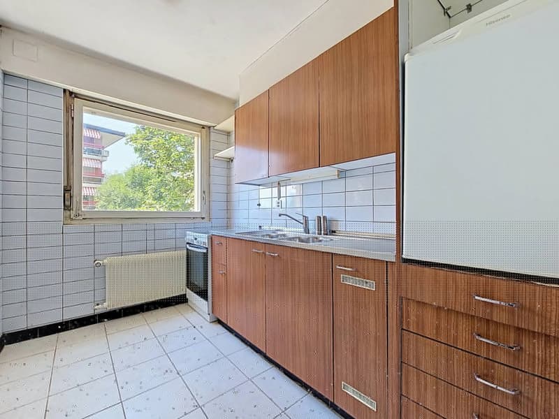 Appartement de 4 pièces à rénover proche du lac (9)
