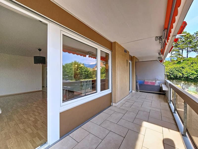 Charmant appartement avec grand balcon proche du centre-ville (12)