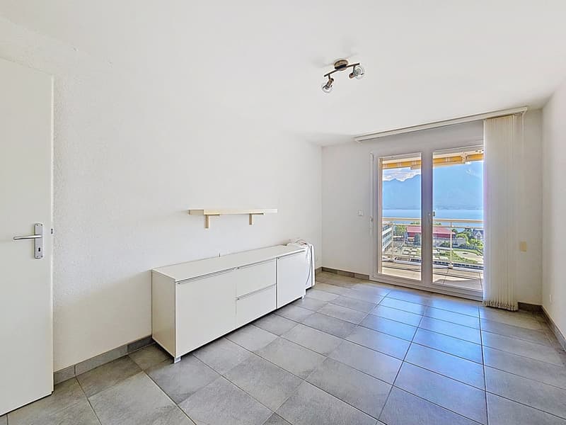 Superbe attique de 4 pièces avec grande terrasse et vue panoramique (10)