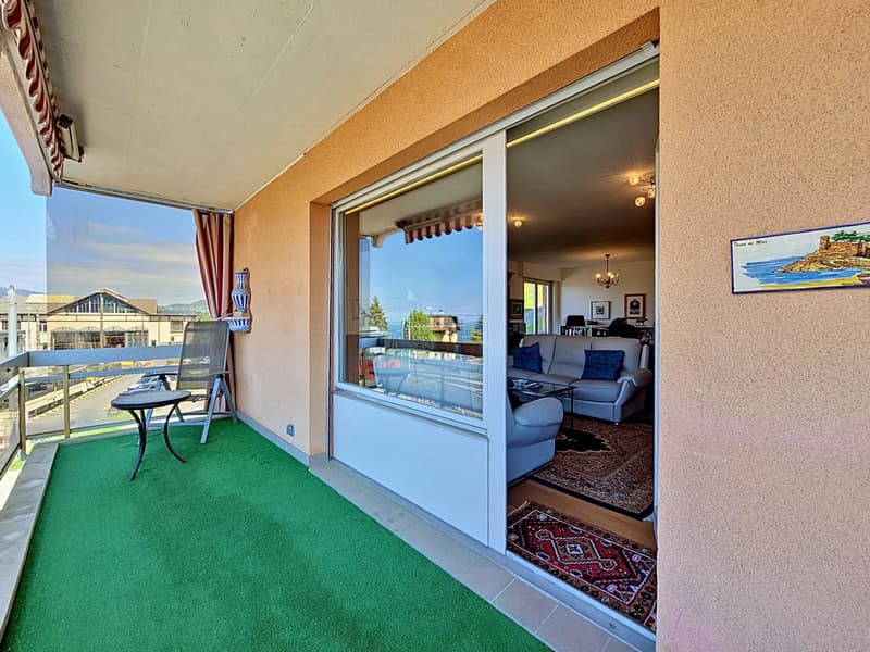 Très bel appartement dans le charmant village de Chernex (2)