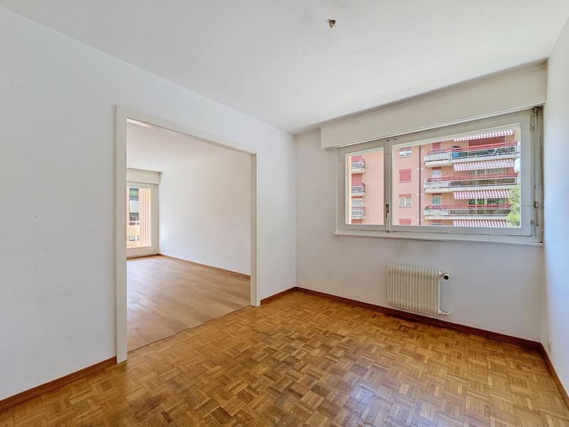 Appartement de 4 pièces à rénover proche du lac (5)