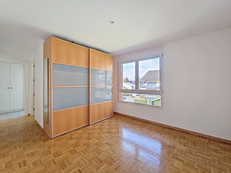 Très bel appartement au centre de Roche (8)