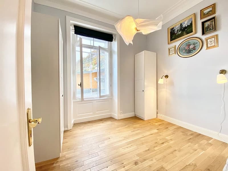 Très bel appartement de 3 pièces avec haut plafond (6)