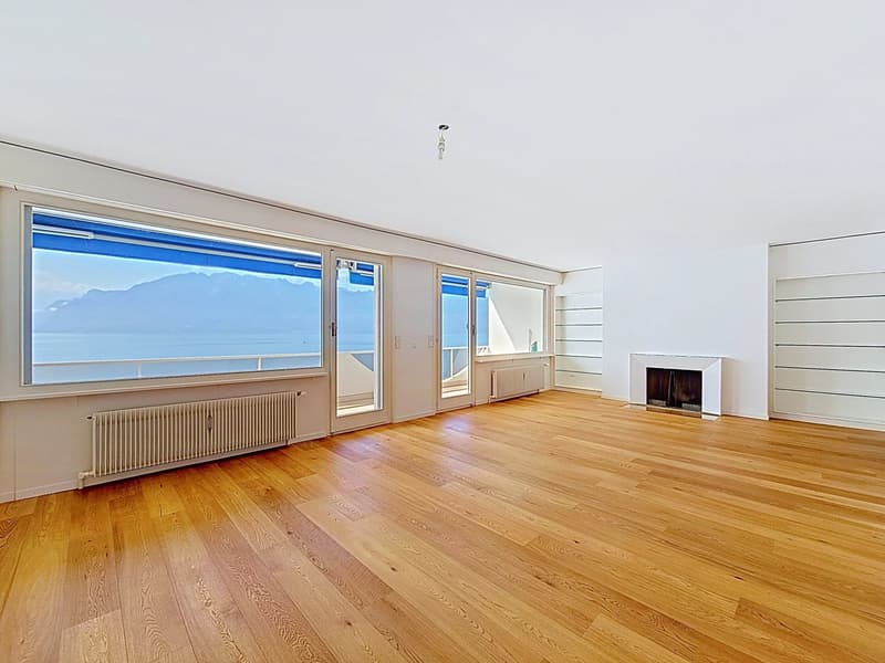 Splendide appartement rénové avec place d'amarrage dans port privé (5)