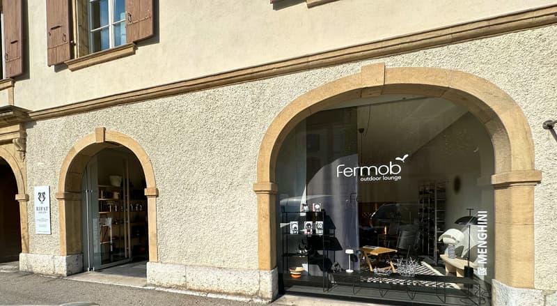 Local commercial à Neuchâtel (1)